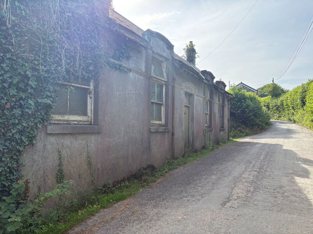 Property photo 3 of 20