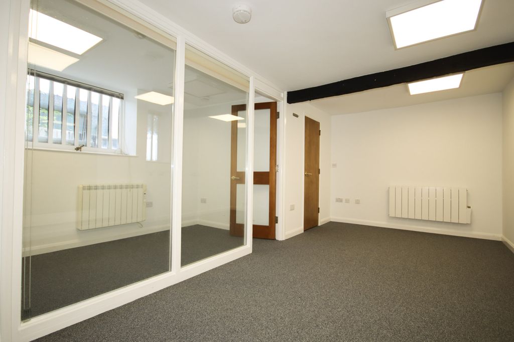 Property photo 3 of 14 Gallery