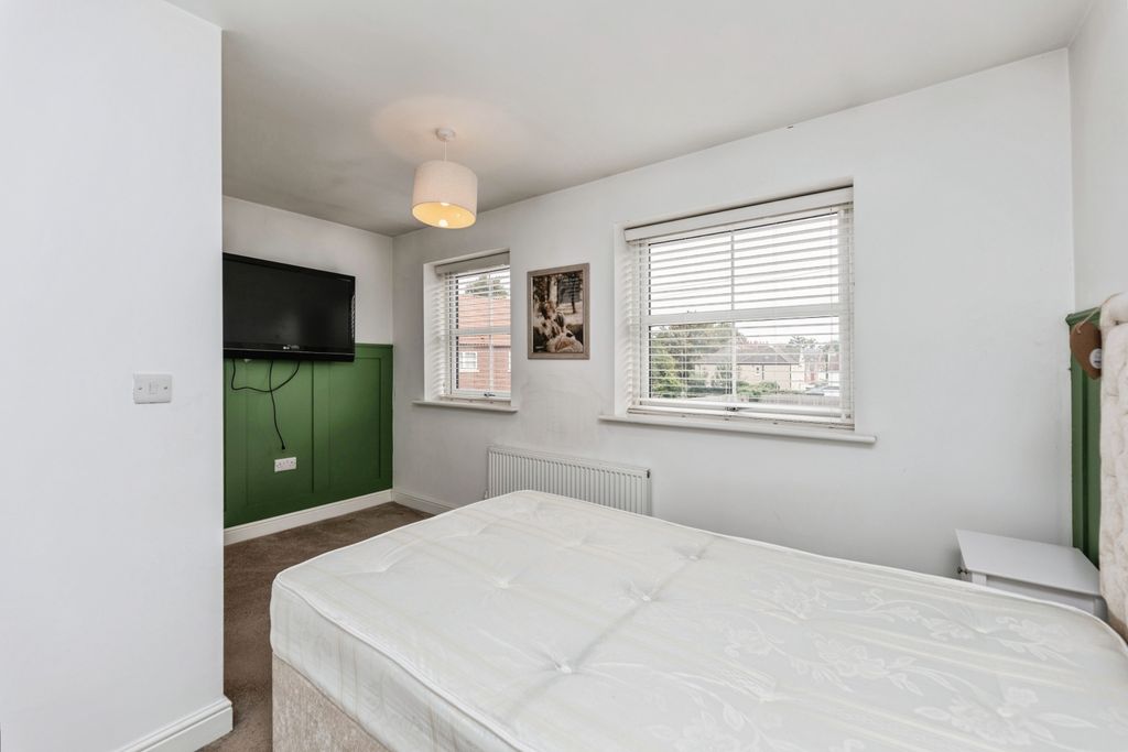 Additional image 9 of 3 bed semi-detached house for saleAire Close, Rawcliffe, Goole DN14