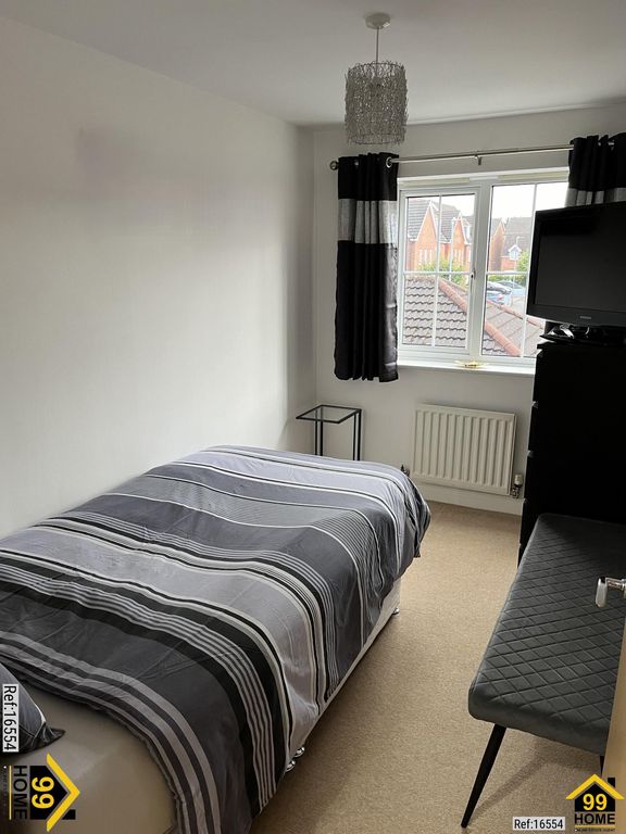 Property photo 3 of 8 Photo 2