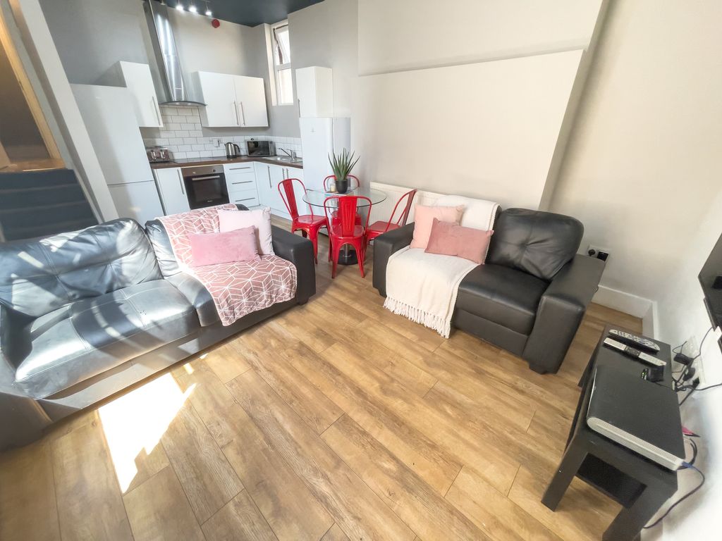 Property photo 2 of 20 Img_2314