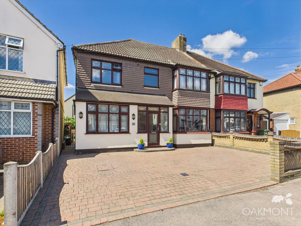 Property photo 1 of 26