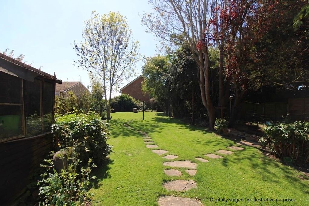 Property photo 3 of 20 Garden Idea