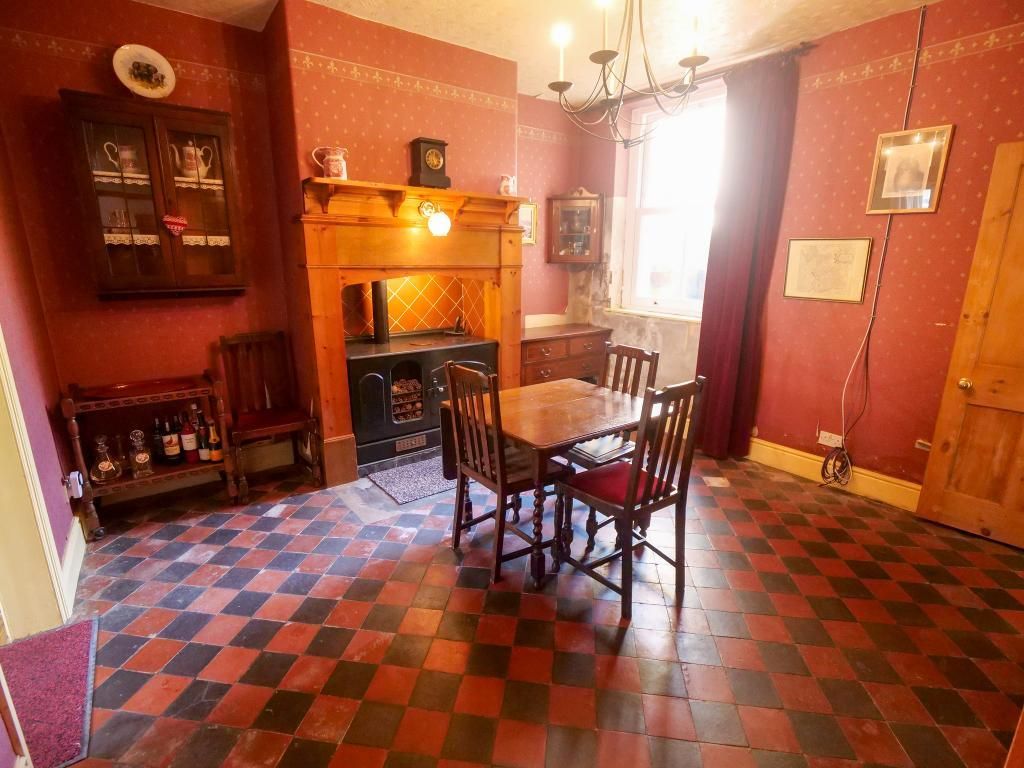 Property photo 3 of 15 Dining Room