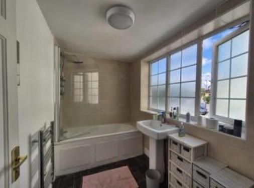 Property photo 3 of 8 Photo 3