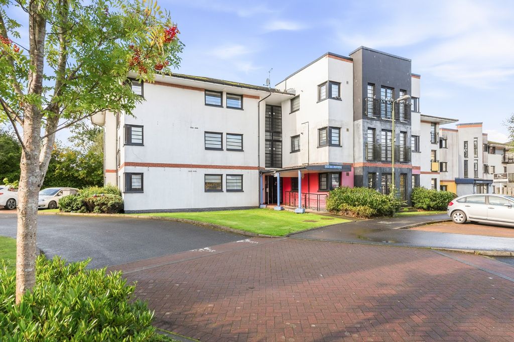 Property photo 1 of 19 5527701