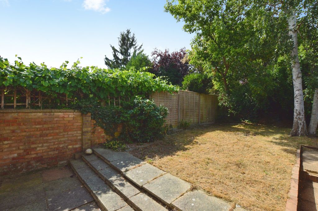 Property photo 3 of 8
