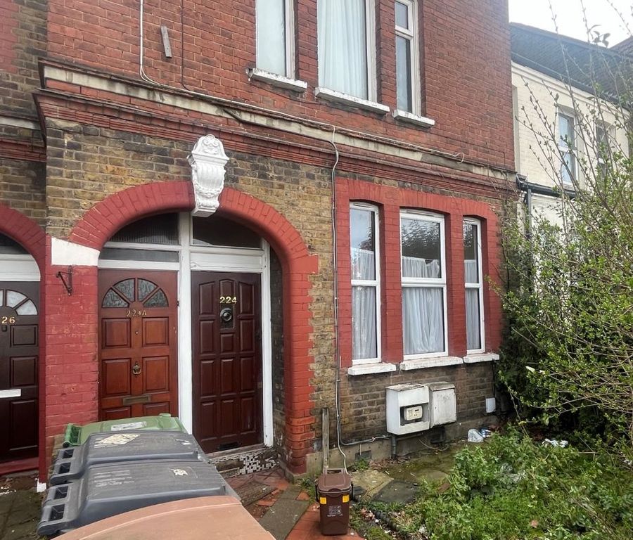 Property photo 2 of 10