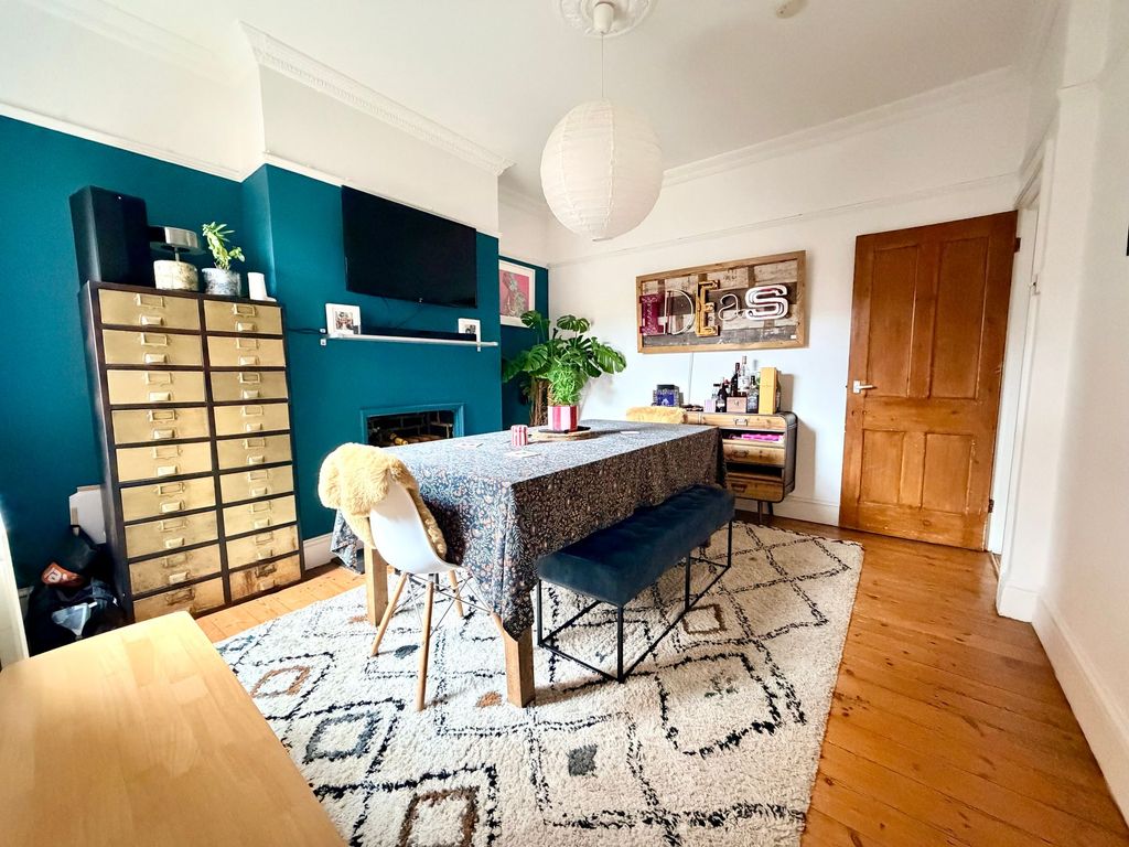 Property photo 2 of 12 Dining Room