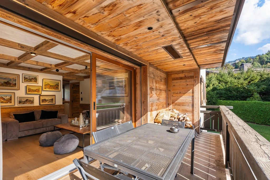 Property photo 1 of 11 Megève Village — Exceptional Duplex With Five En-Suite Bedrooms