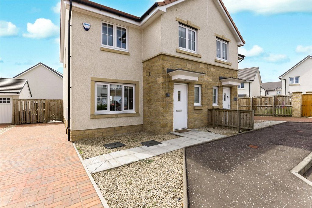 Property photo 2 of 21 Picture No. 02
