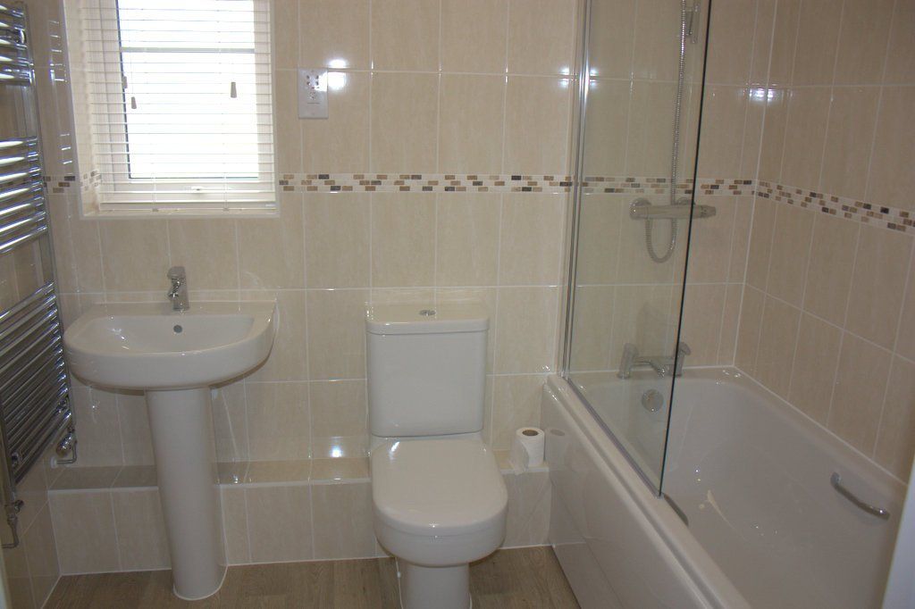 Property photo 3 of 5