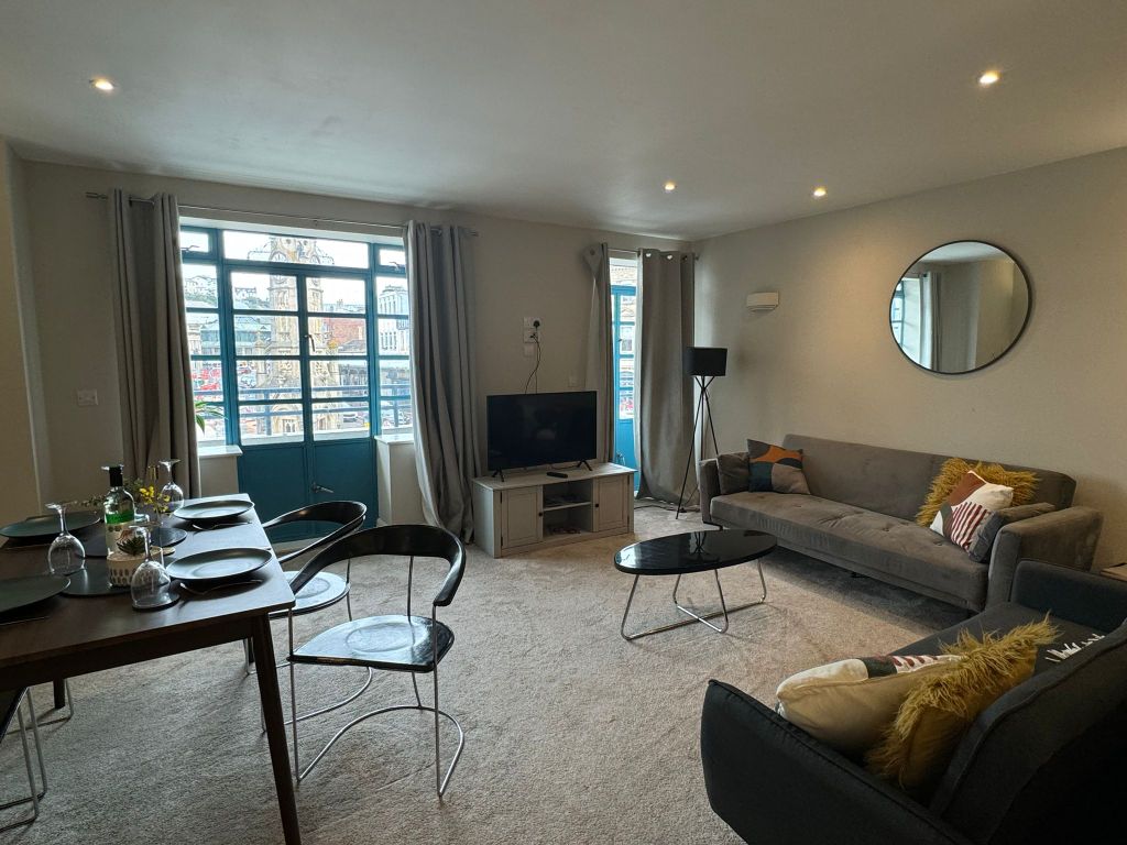 Property photo 1 of 14 Image