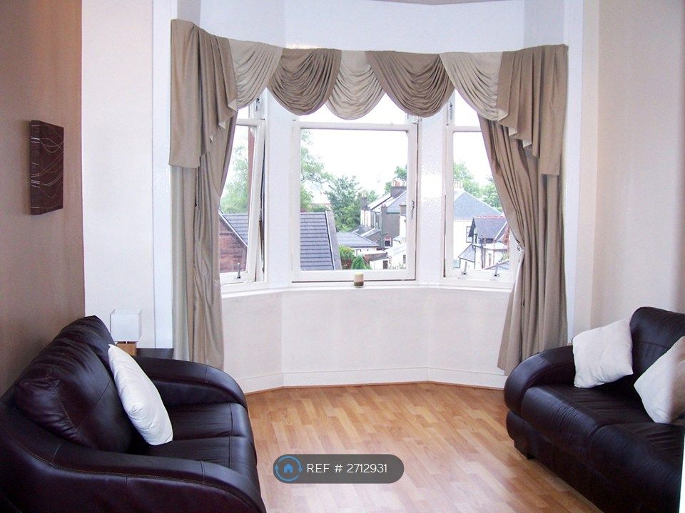 Property photo 1 of 6 Lounge