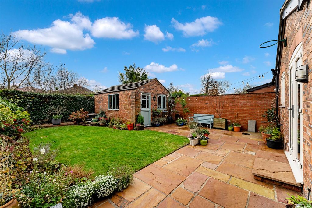 Property photo 2 of 23 Rear Aspect