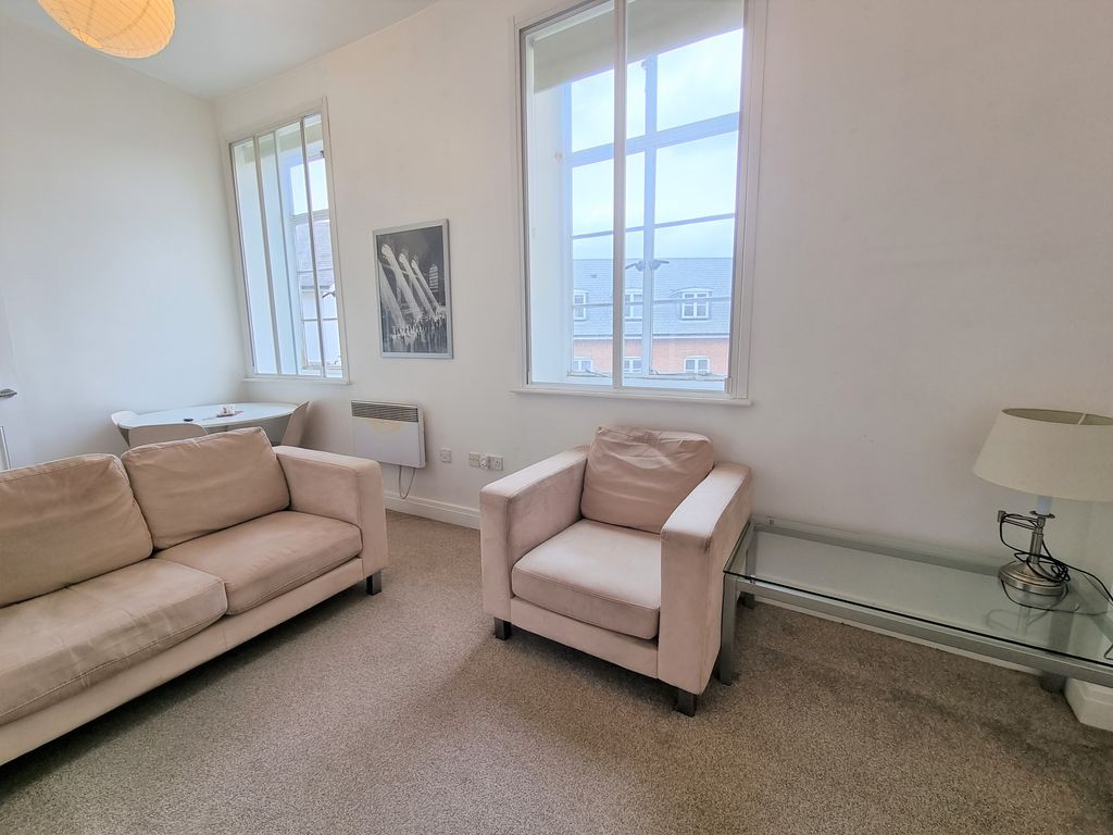 Property photo 2 of 9