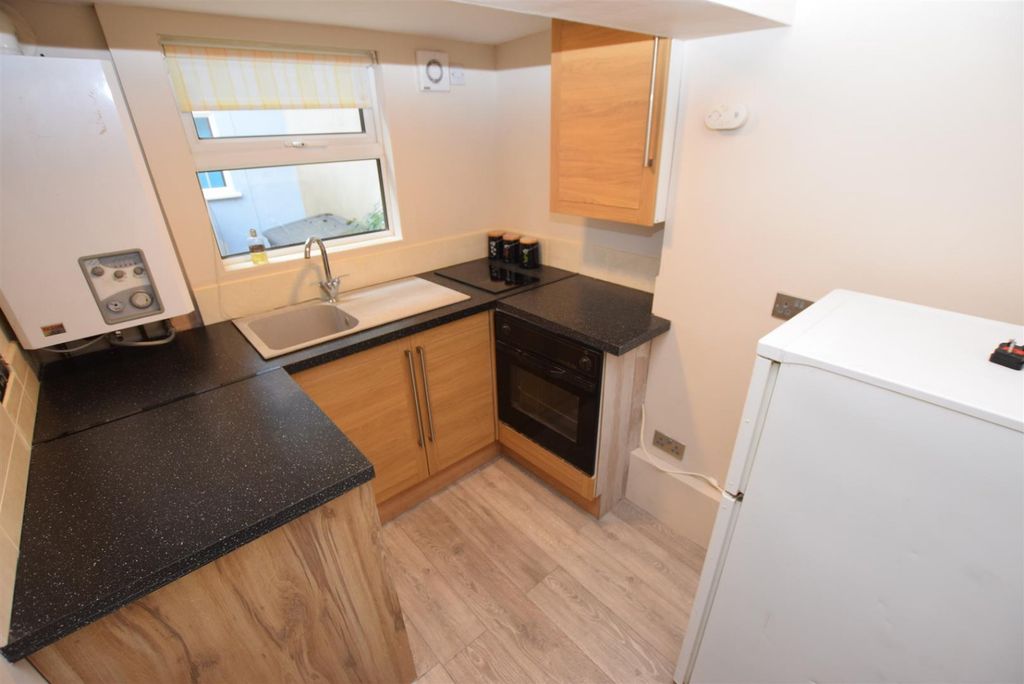 Property photo 2 of 10 1802503