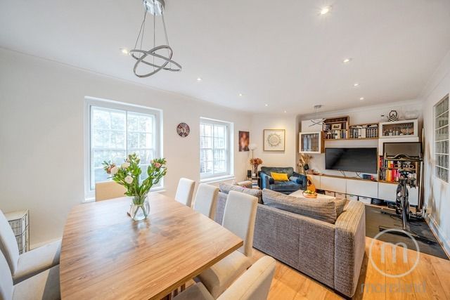Property photo 3 of 10 5165686