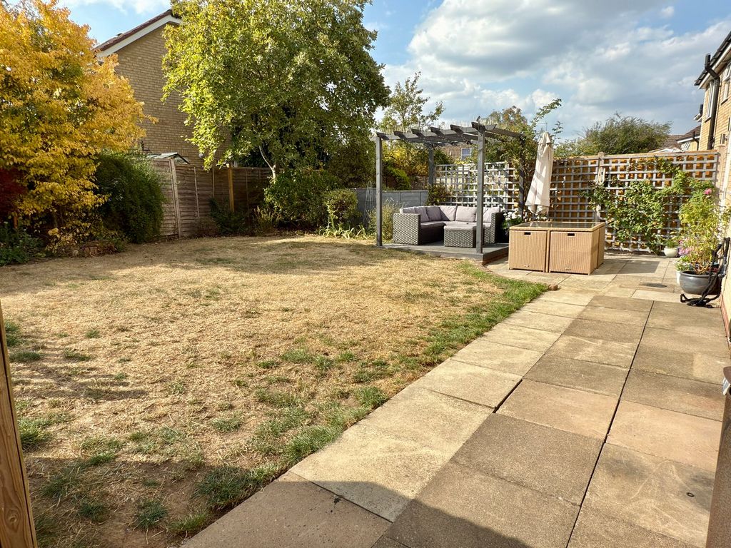 Property photo 2 of 13