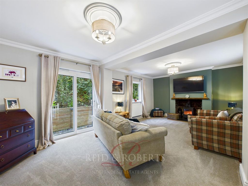 Property photo 1 of 26 Cam05148G0-Pr0095-Still018.Jpg