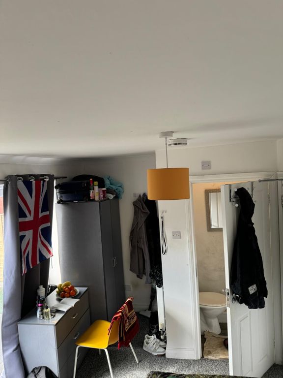 Property photo 2 of 2 2Db8B9A3-3A2F-4600-9129-723F90Cff327