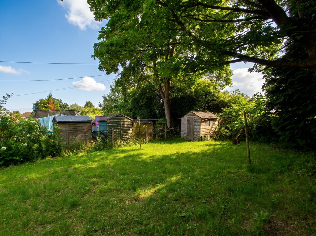 Property photo 2 of 13 Property Image 2