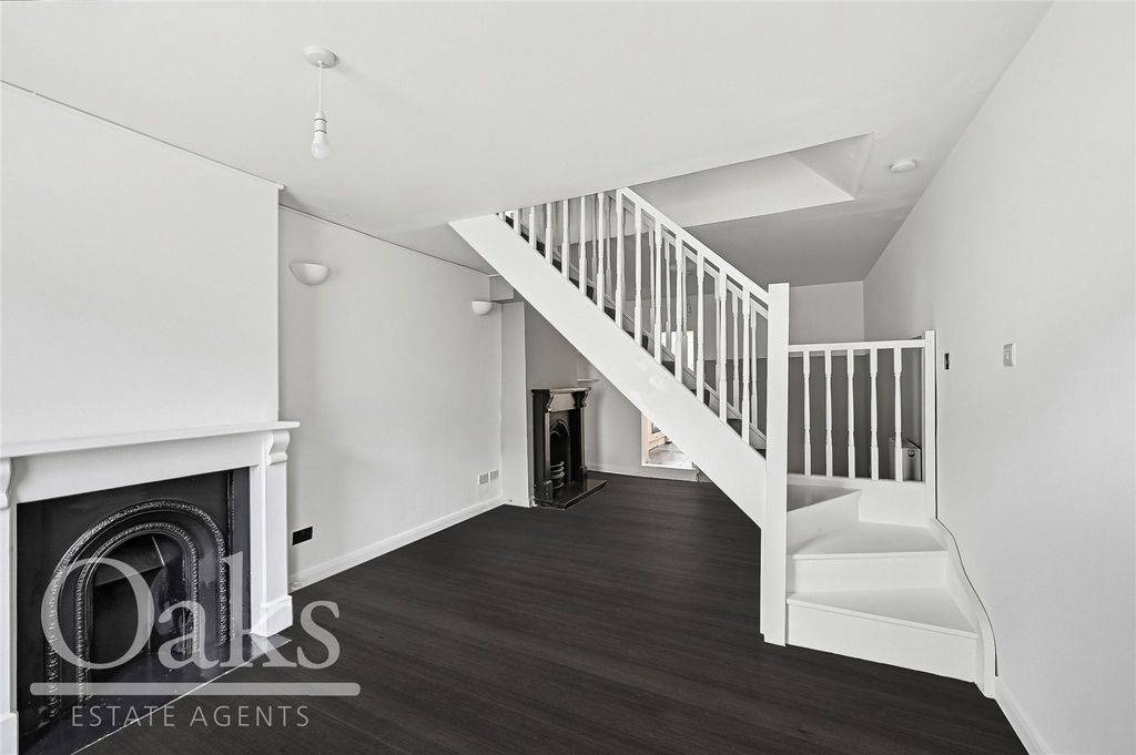 Property photo 1 of 8 Picture No. 13
