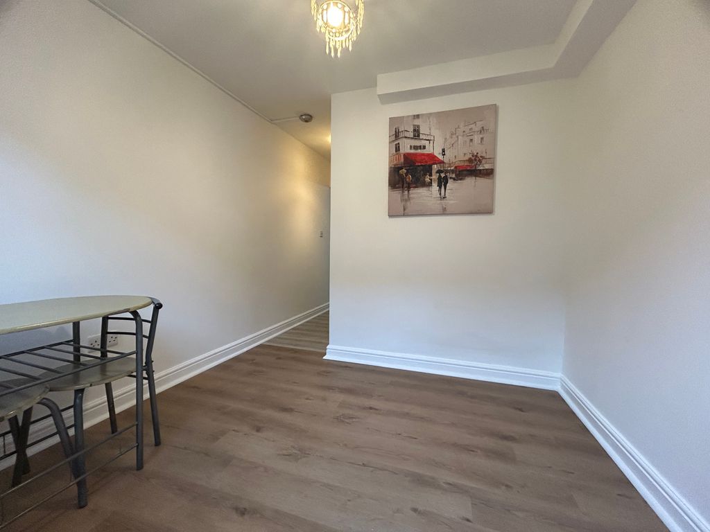 Property photo 2 of 8 Img_1746