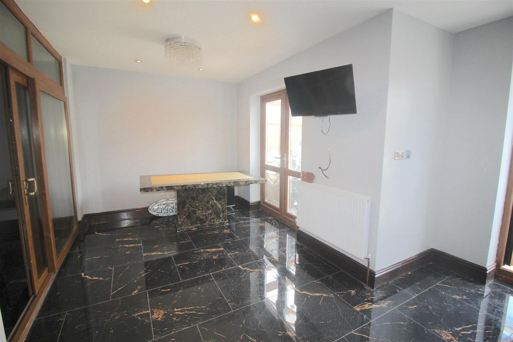 Property photo 3 of 13 Img_3776.Jpg
