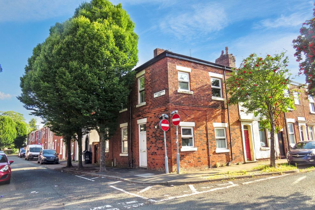 Property photo 1 of 14 33 Lovat Road, Preston, Pr1 6Dp