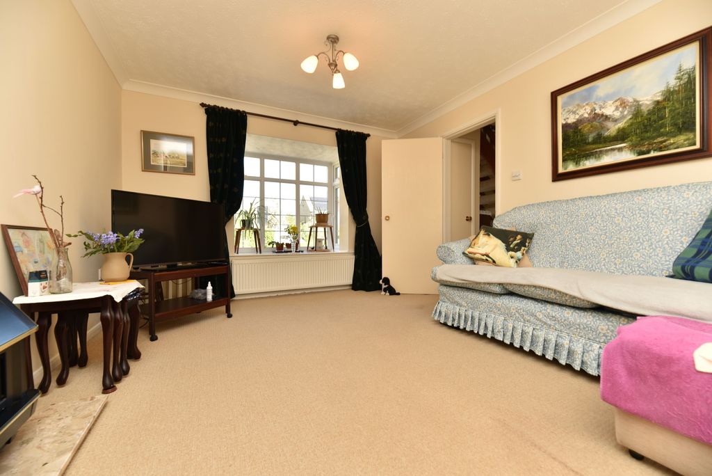 Property photo 3 of 18