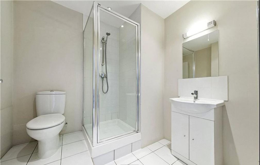 Property photo 3 of 3