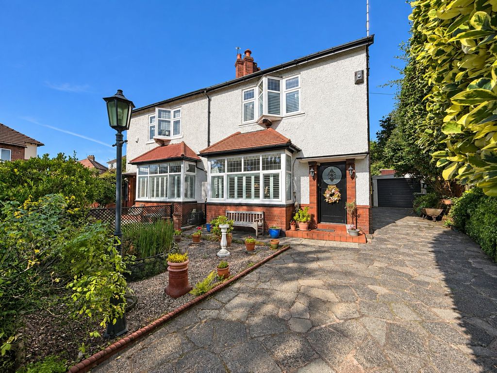 Property photo 1 of 33