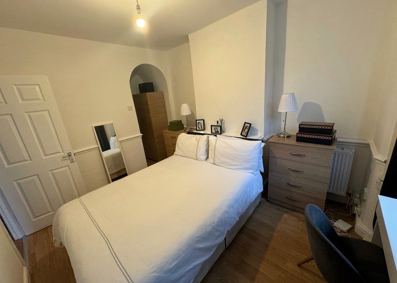 Property photo 2 of 5