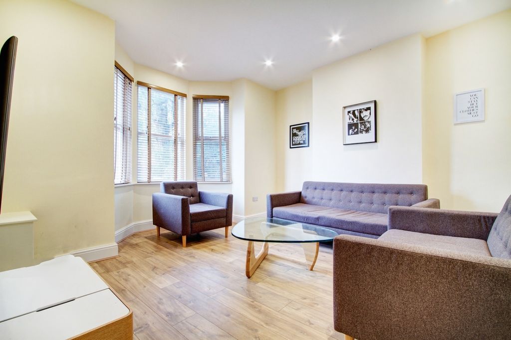 Property photo 1 of 5 Photo 0