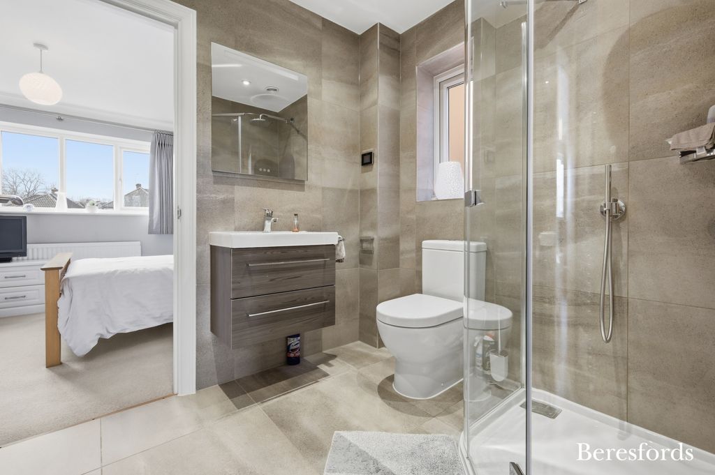 Additional image 19 of 5 bed detached house for saleThe Mount, Billericay CM11