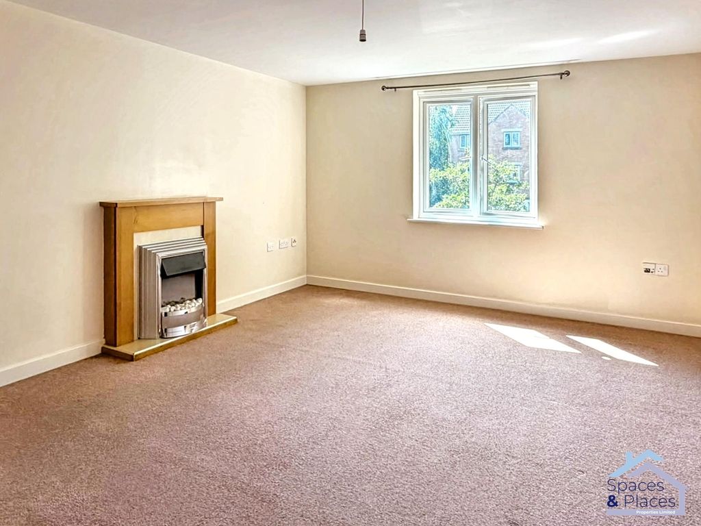 Property photo 2 of 6