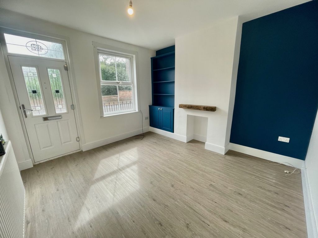 Property photo 2 of 13 Photo 17