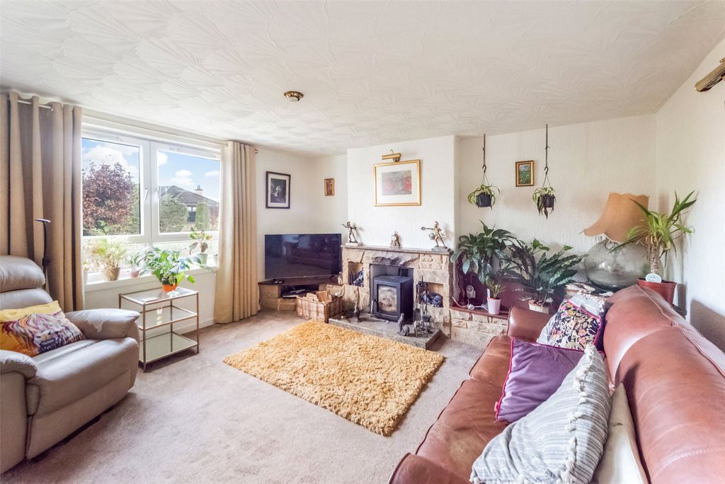 Property photo 2 of 23 Picture No. 20