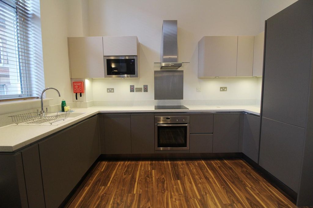 Property photo 3 of 5 Kitchen