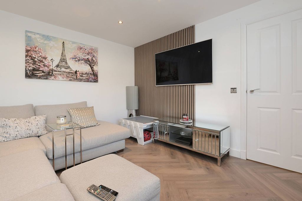 Property photo 3 of 29