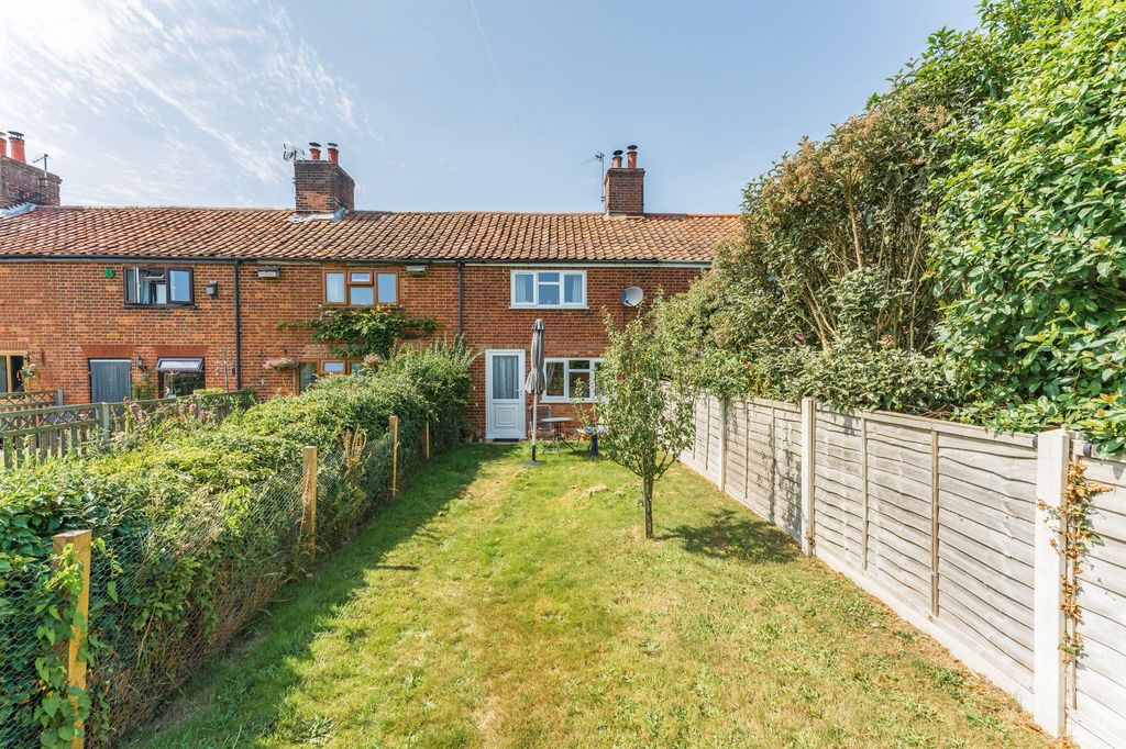 Property photo 1 of 22