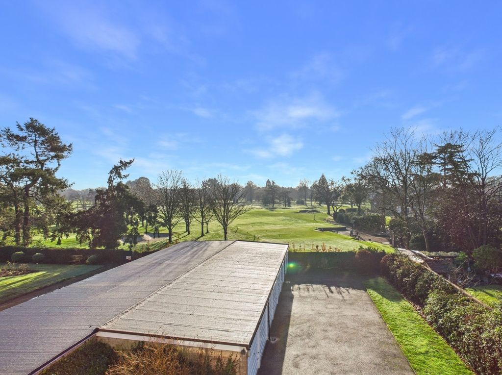 Property photo 3 of 8 Picture No. 09