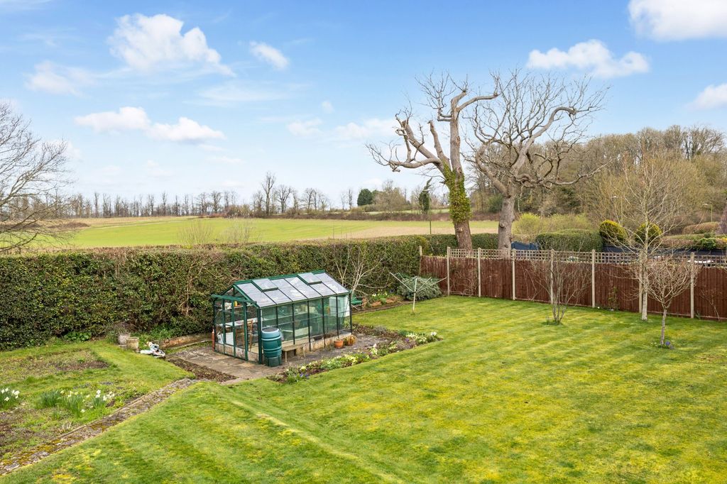 Additional image 10 of 4 bed detached house for saleOakhurst Avenue, Harpenden, Hertfordshire AL5