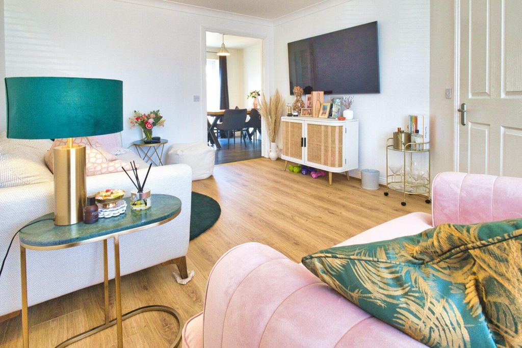 Property photo 2 of 12 Ae1A3404.Jpg