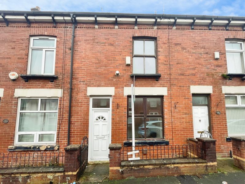 Property photo 1 of 7 External