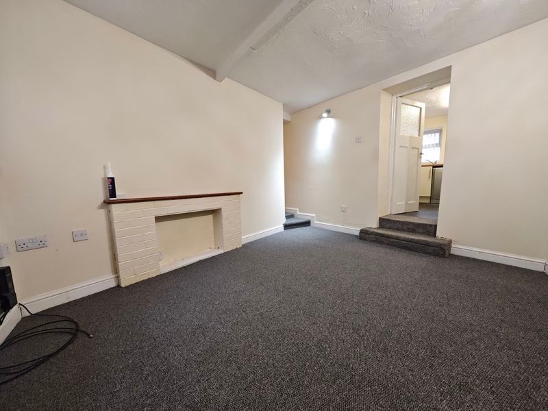 Property photo 2 of 8 Photo 2