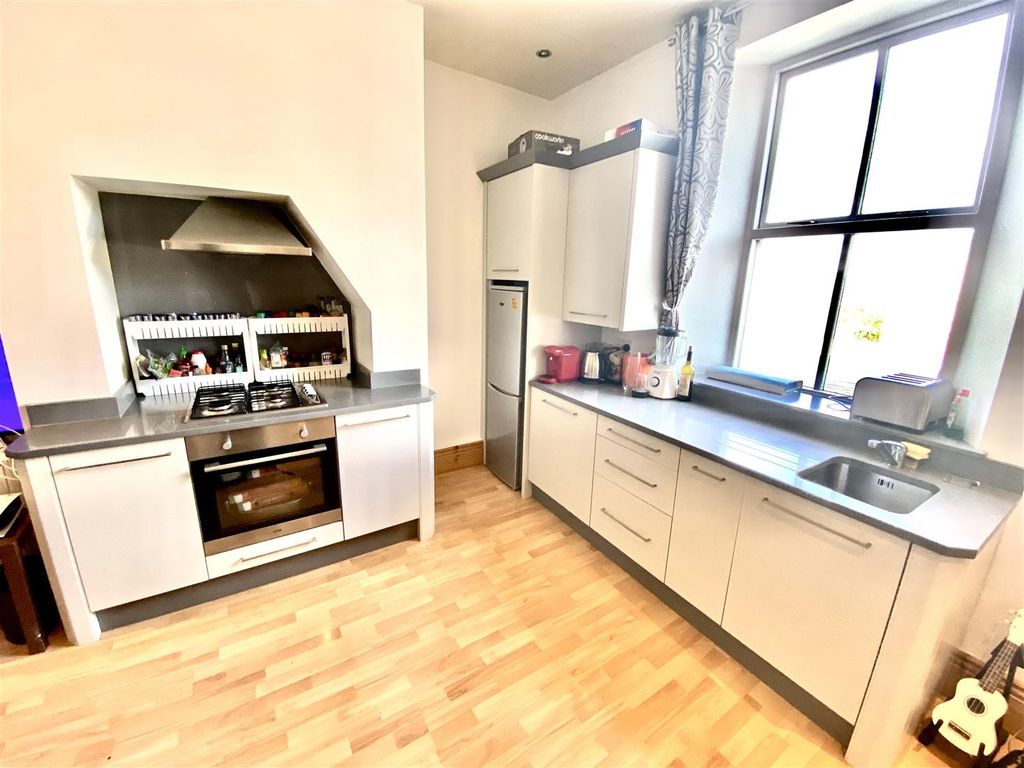 Property photo 1 of 7 Tempimageqfdblc.Jpg