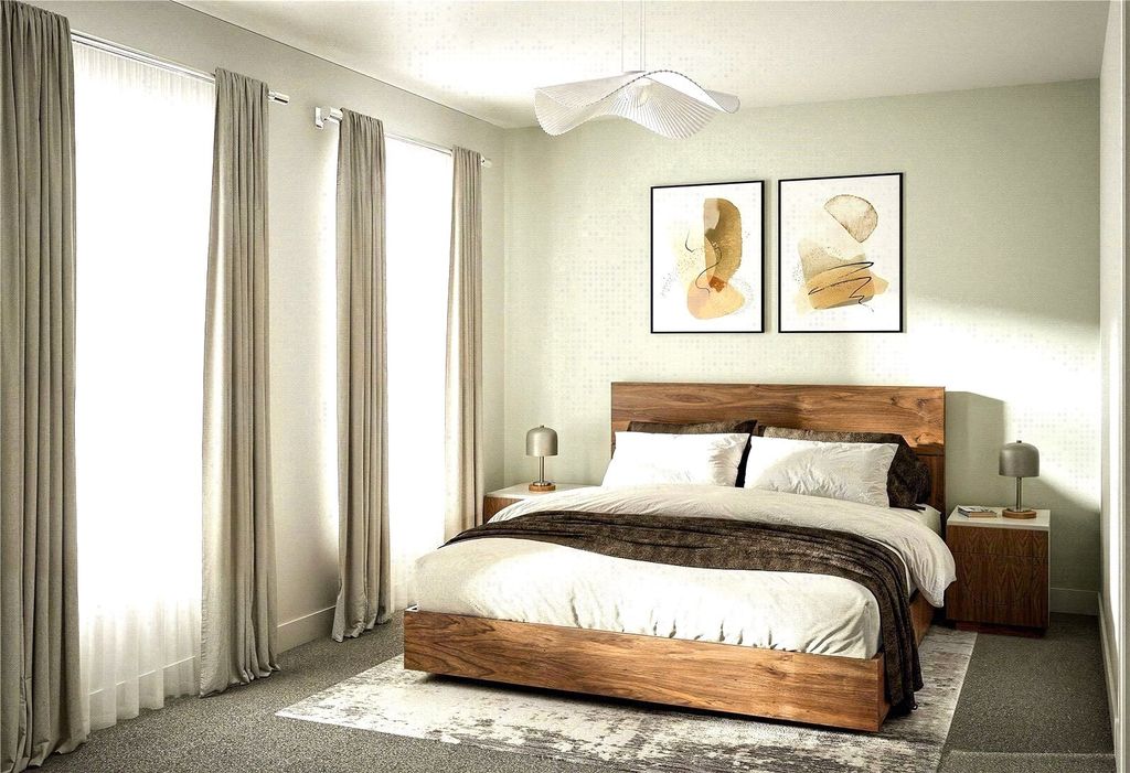 Property photo 2 of 5 Master Bedroom
