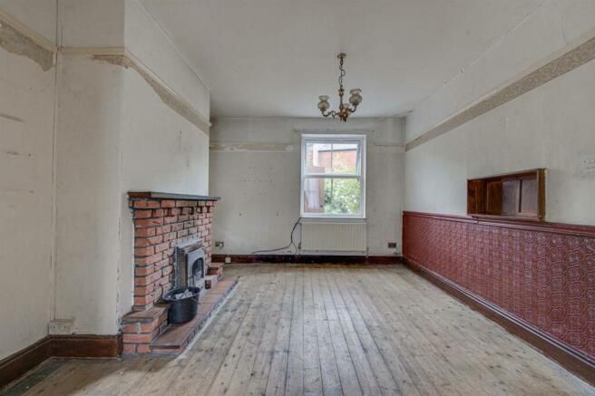 Property photo 2 of 11